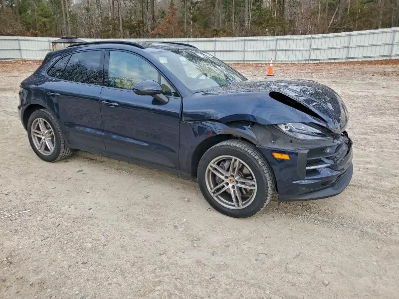 2021 PORSCHE MACAN   