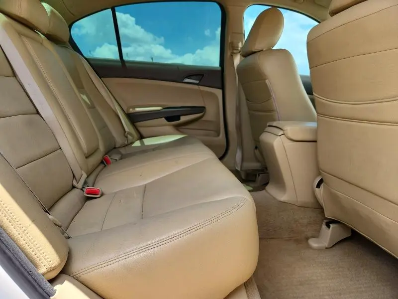 2010 HONDA ACCORD LX  