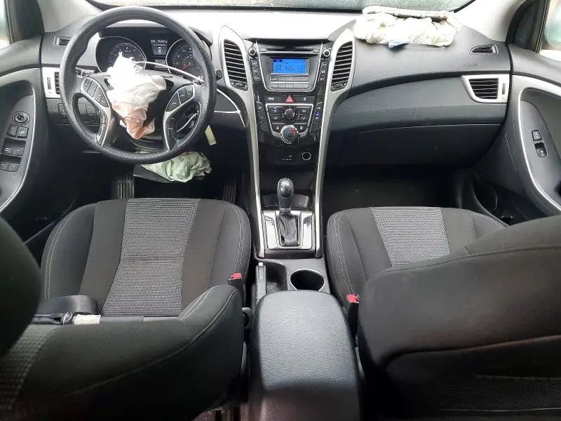 2017 HYUNDAI ELANTRA GT BASE  