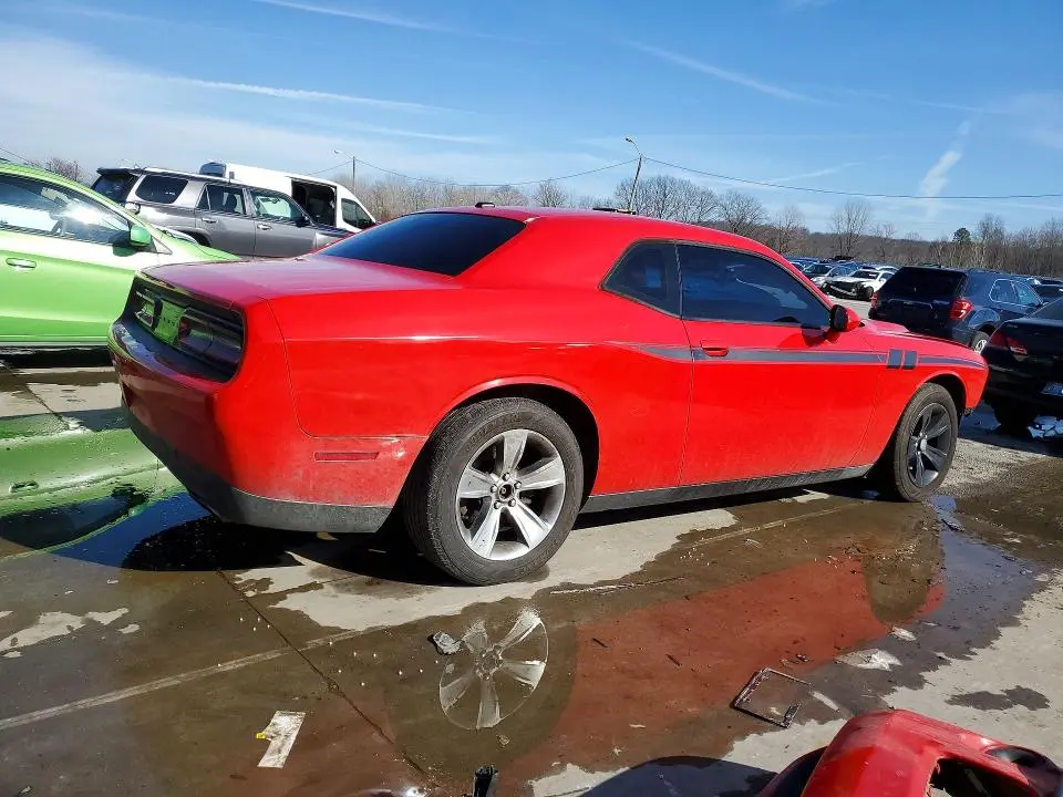 2015 DODGE CHALLENGER SXT  
