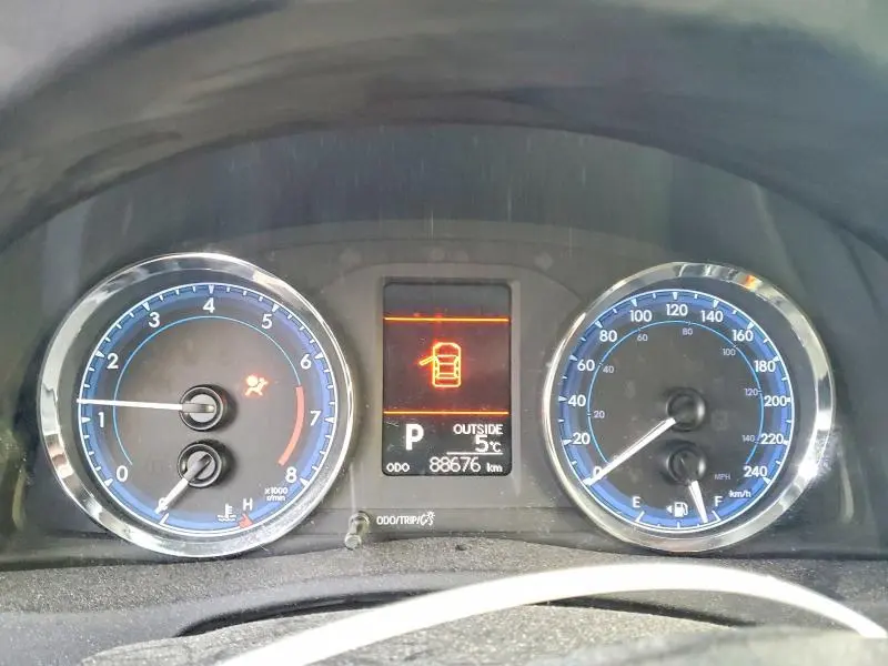 2019 TOYOTA COROLLA L  