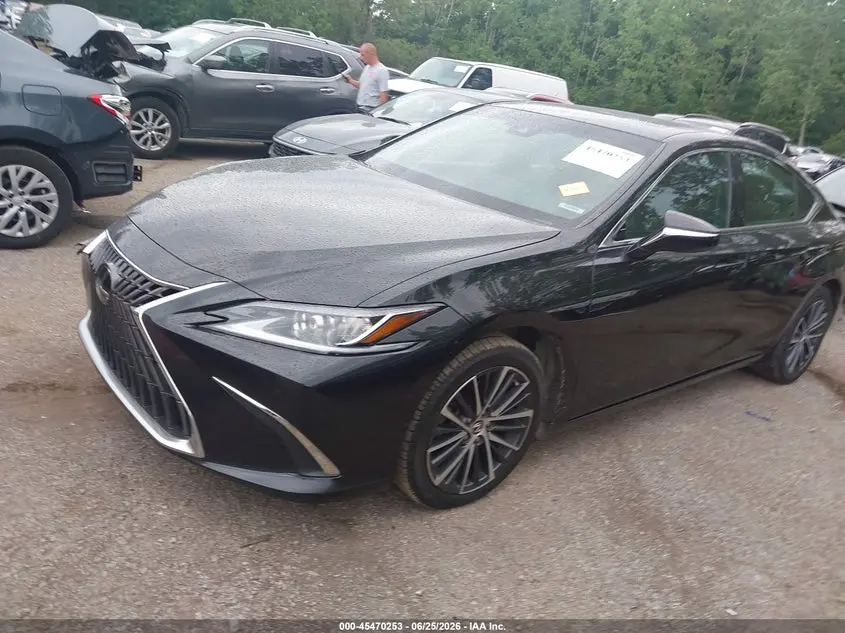 2022 LEXUS ES 250  