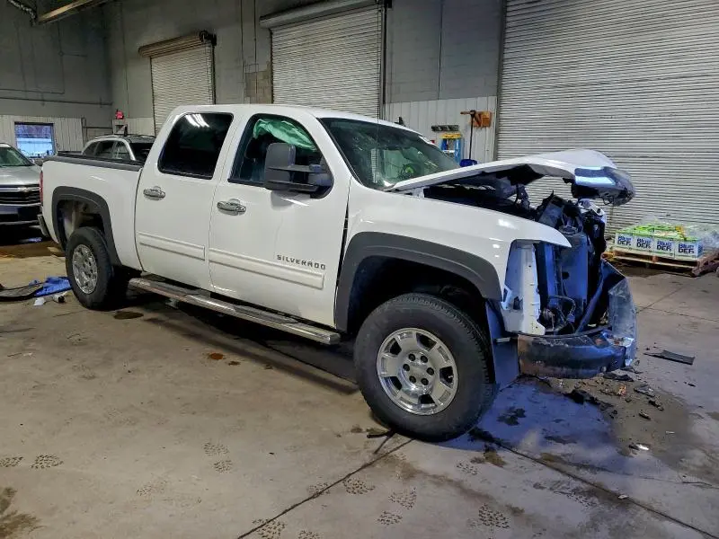 2011 CHEVROLET SILVERADO K1500 LT  
