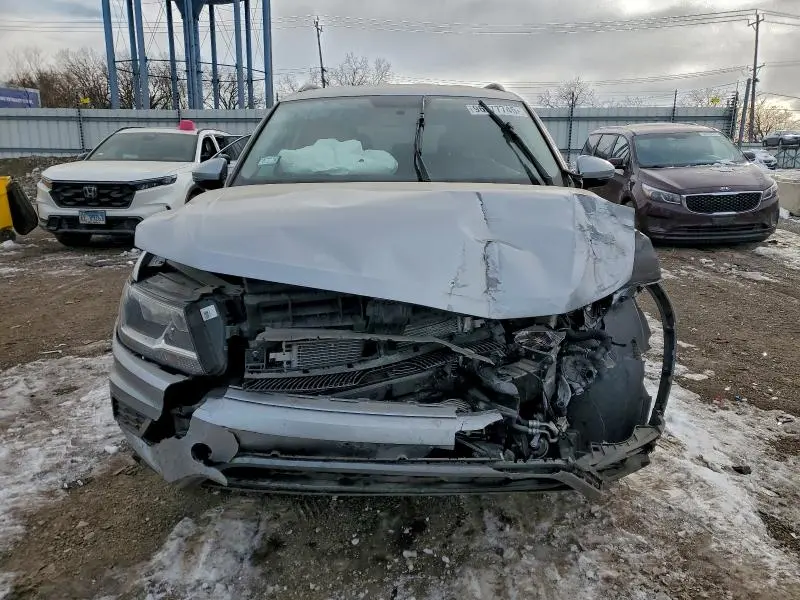 2021 VOLKSWAGEN TIGUAN S  