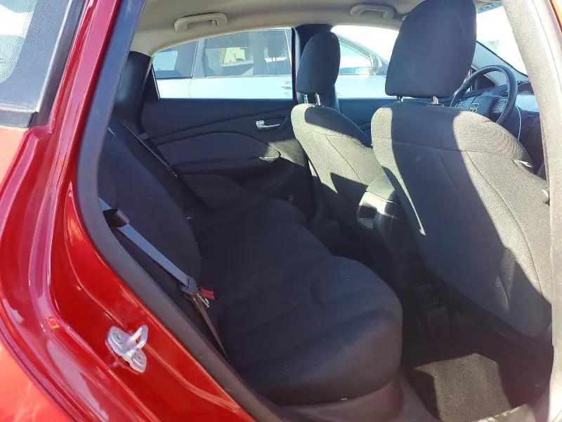 2013 DODGE DART SE  