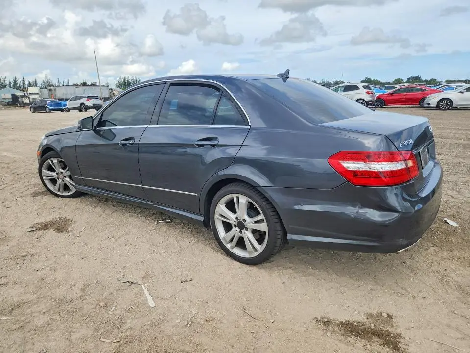 2013 MERCEDES-BENZ E 350  
