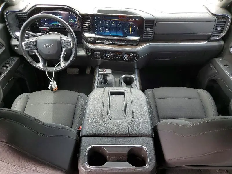 2022 CHEVROLET SILVERADO K1500 LT TRAIL BOSS  