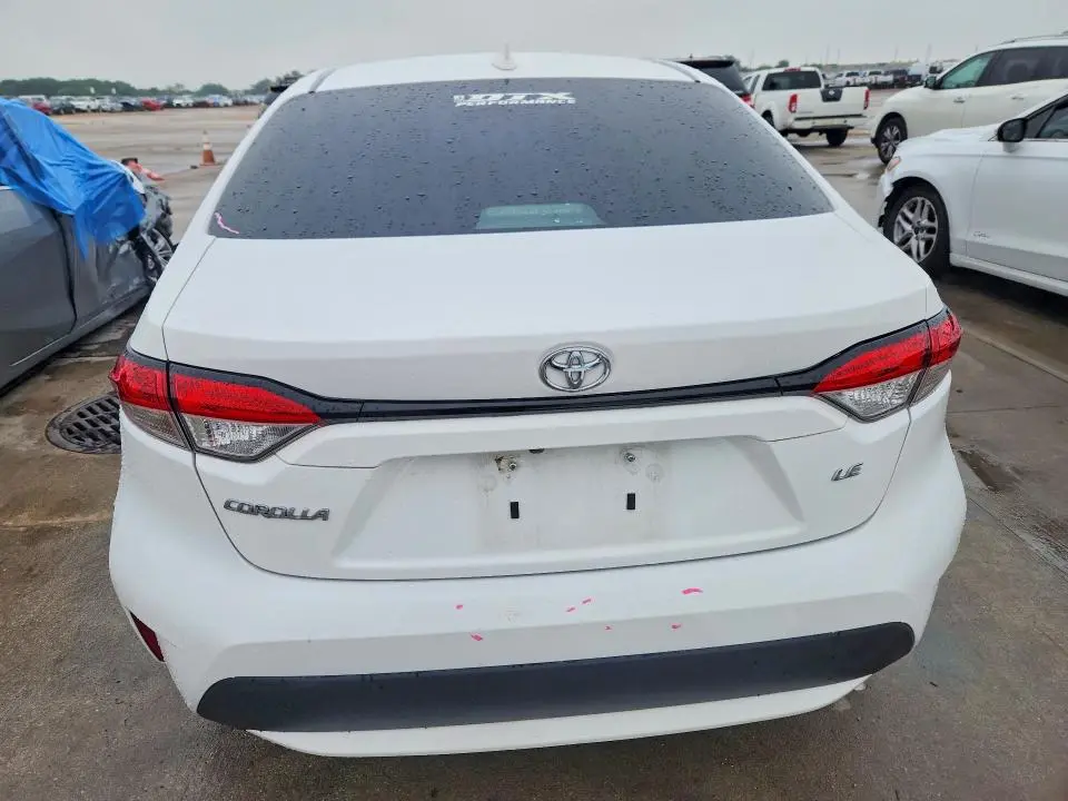 2022 TOYOTA COROLLA LE  