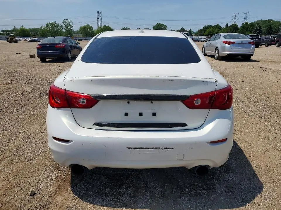 2015 INFINITI Q50 PREMIUM  