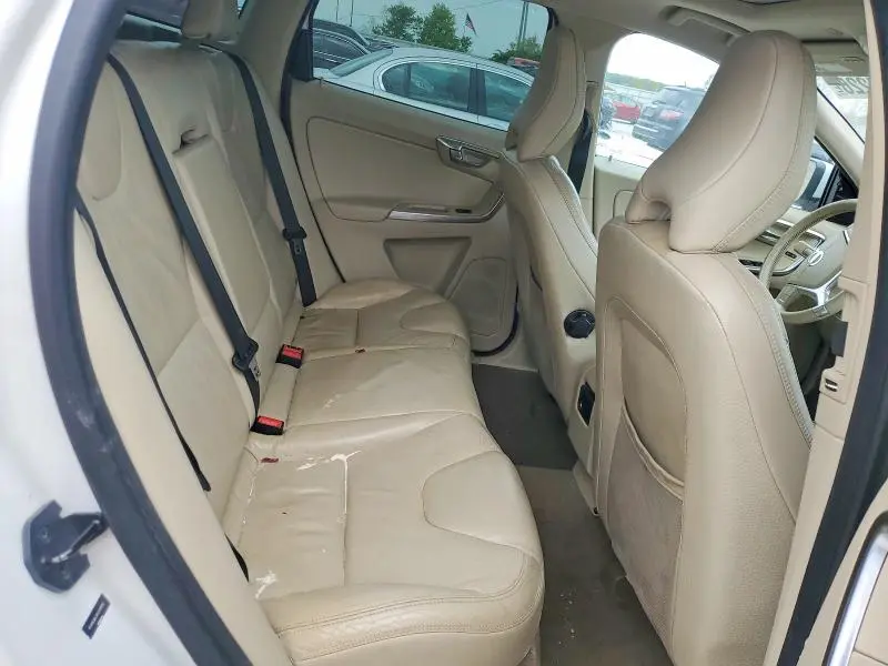 2012 VOLVO XC60 3.2  
