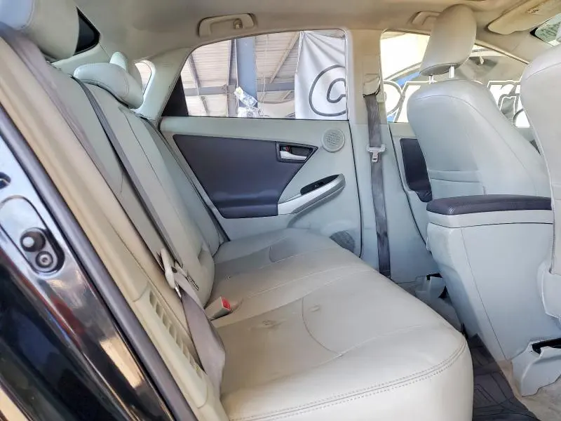 2010 TOYOTA PRIUS IV  