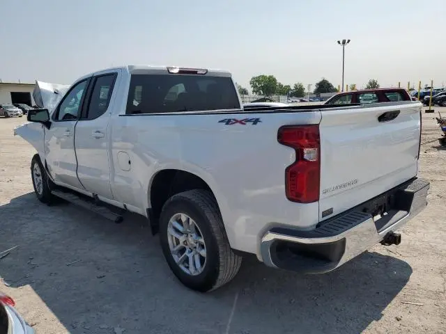 2024 CHEVROLET SILVERADO K1500 LT  