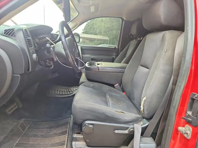 2010 CHEVROLET SILVERADO C1500 LT  