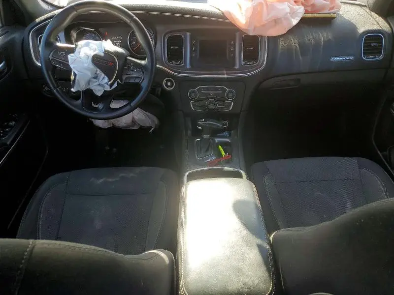 2015 DODGE CHARGER SE  