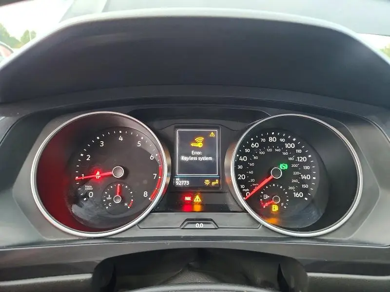 2020 VOLKSWAGEN TIGUAN SE  