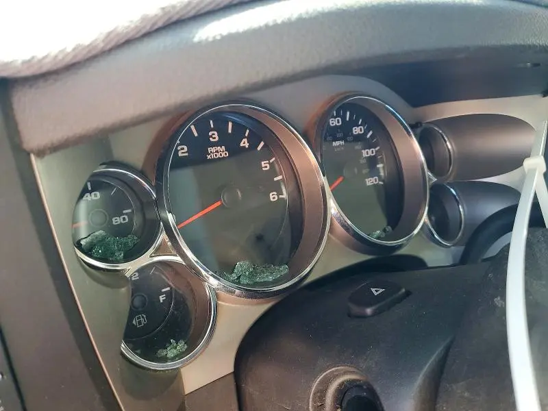 2011 CHEVROLET SILVERADO C1500 LT  