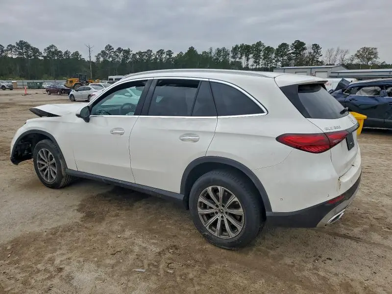 2025 MERCEDES-BENZ GLC 300 4MATIC  
