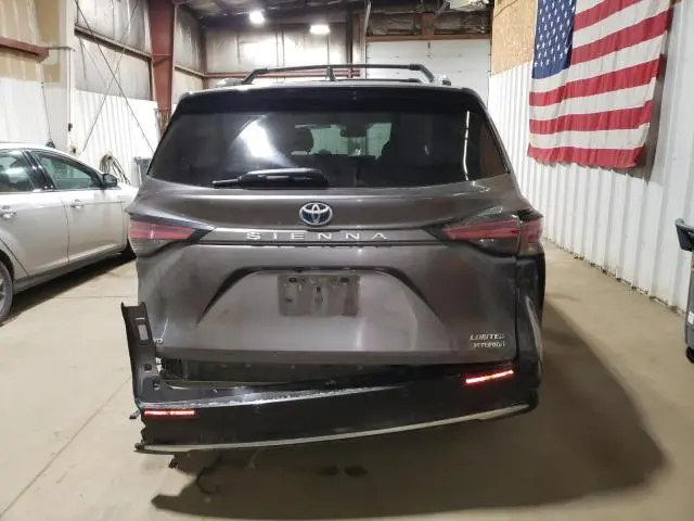 2021 TOYOTA SIENNA LIMITED  