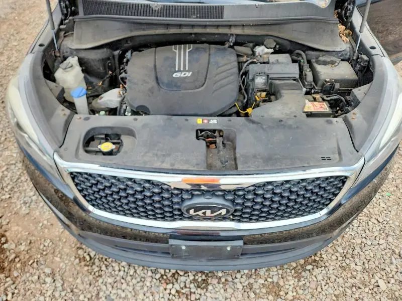 2016 KIA SORENTO LX V6  