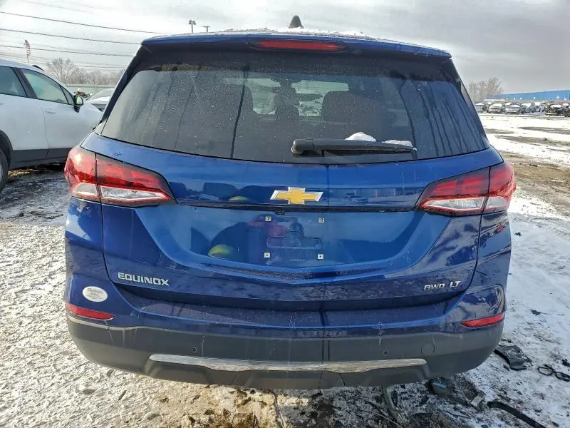 2022 CHEVROLET EQUINOX LT  