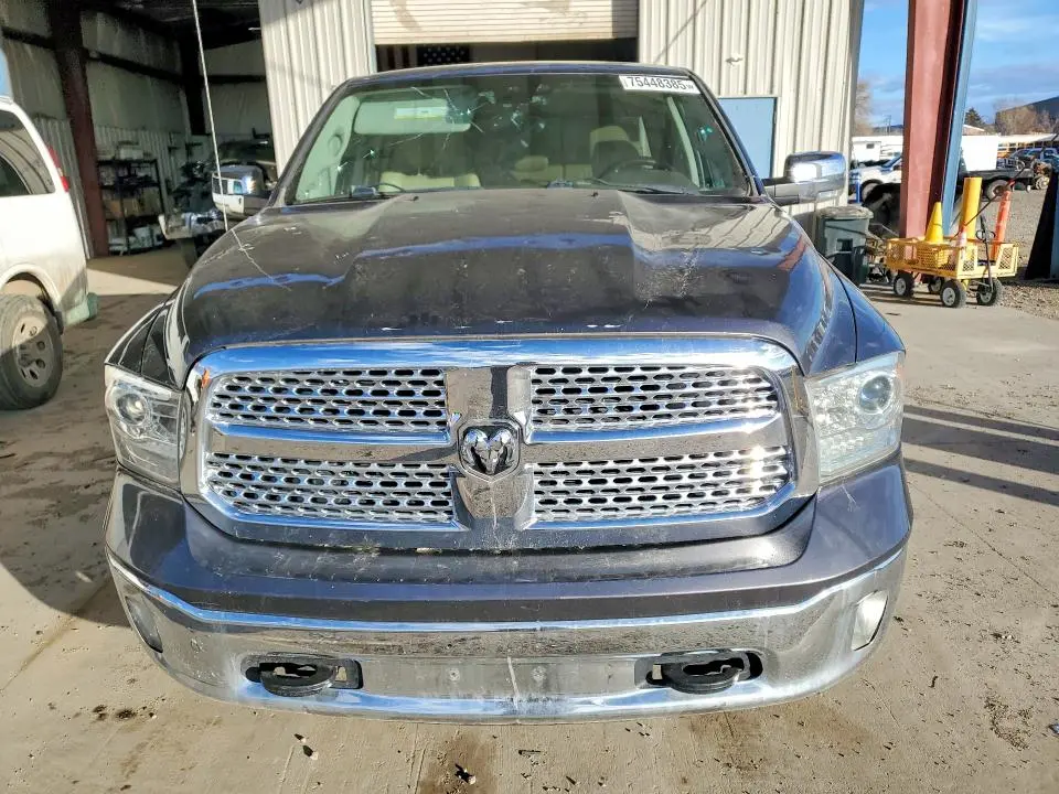 2015 RAM 1500 LARAMIE  