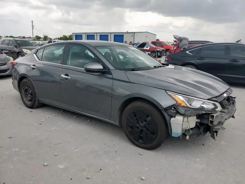 2021 NISSAN ALTIMA S  