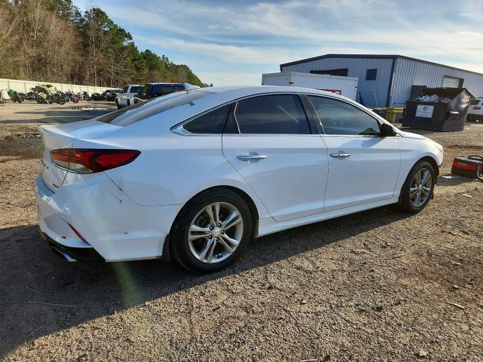 2018 HYUNDAI SONATA SPORT  