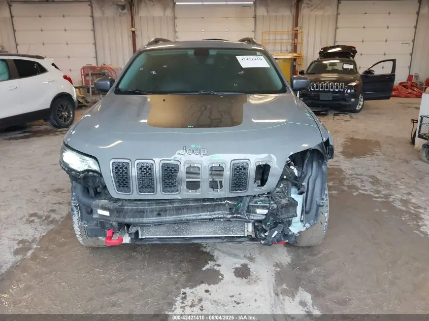 2019 JEEP CHEROKEE TRAILHAWK 4X4