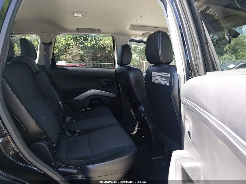 2011 MITSUBISHI OUTLANDER GT