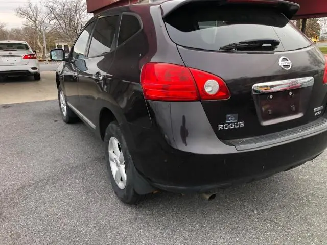 2013 NISSAN ROGUE S  