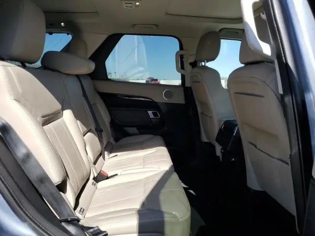 2020 LAND ROVER DISCOVERY SE  