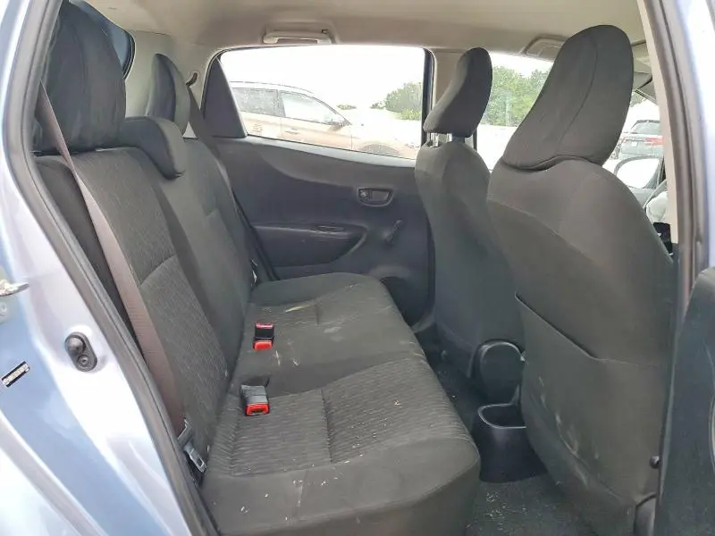 2014 TOYOTA YARIS 5-DOOR L FLEET  