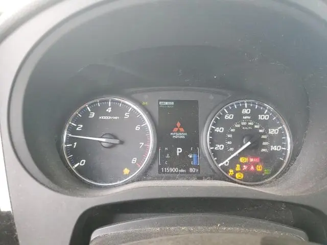 2020 MITSUBISHI OUTLANDER SE  