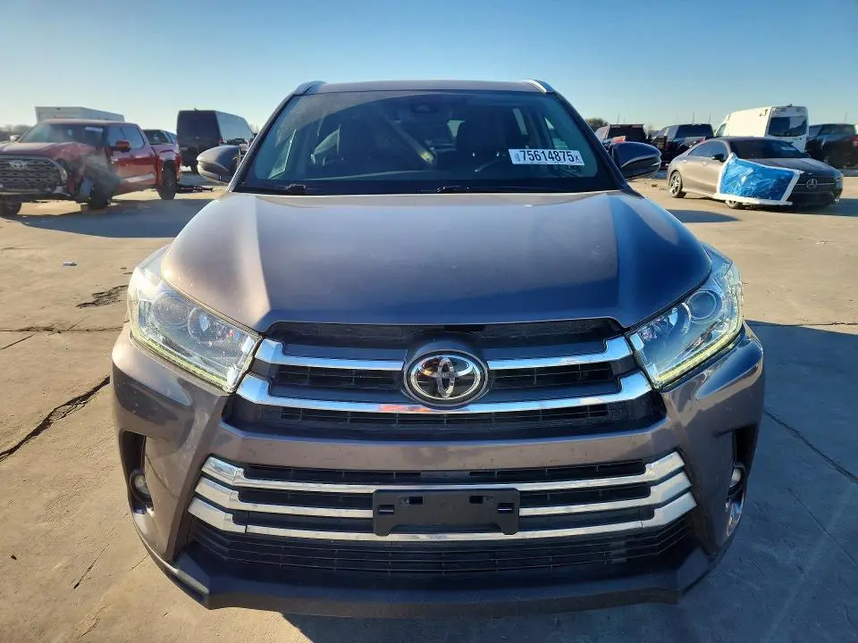 2019 TOYOTA HIGHLANDER LIMITED  