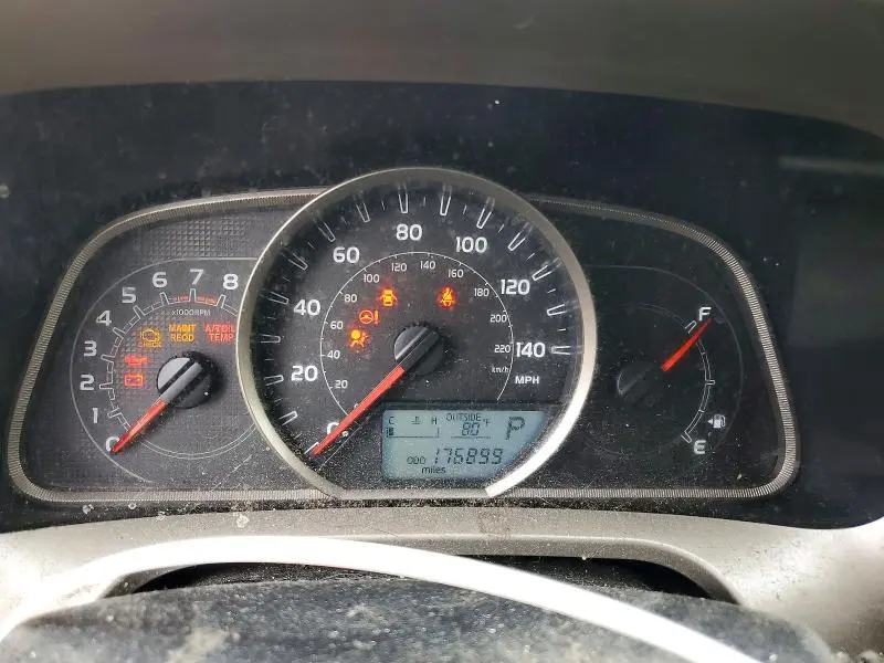 2013 TOYOTA RAV4 LE  