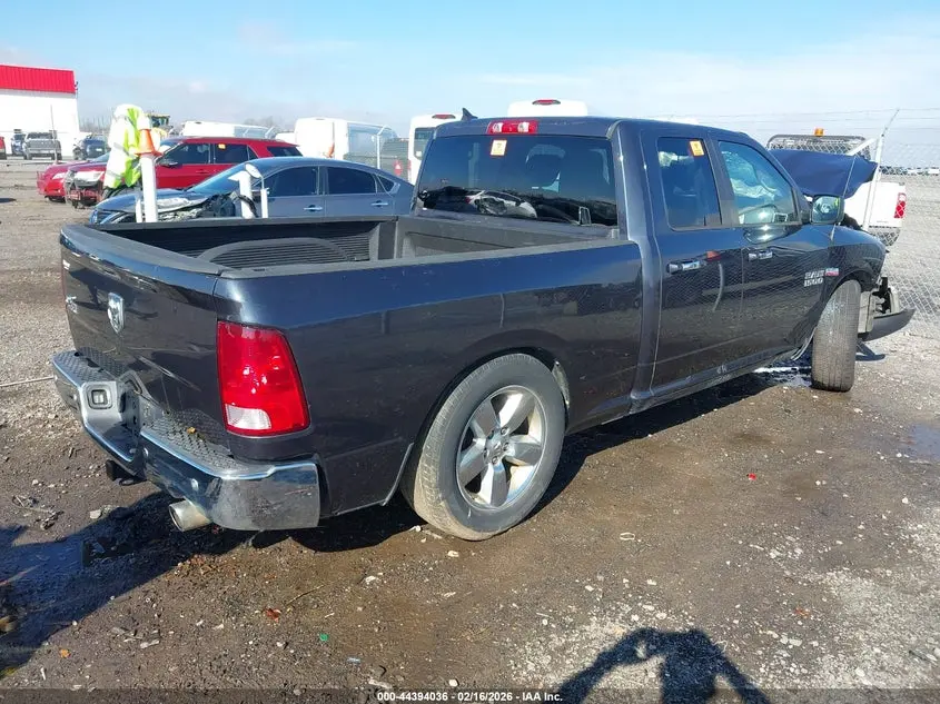 2015 RAM 1500 BIG HORN