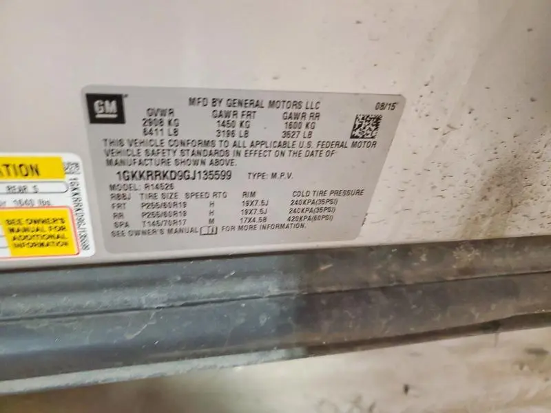 2016 GMC ACADIA SLT-1  