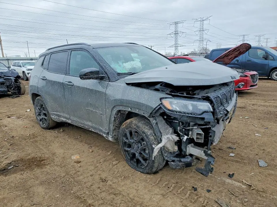 2023 JEEP COMPASS LATITUDE  