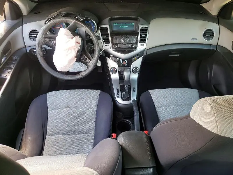 2015 CHEVROLET CRUZE LS  