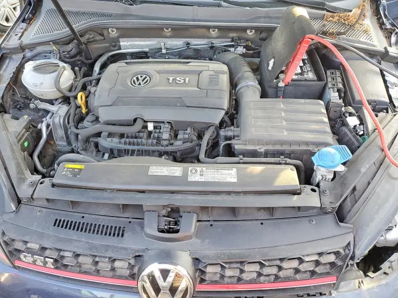 2015 VOLKSWAGEN GTI   