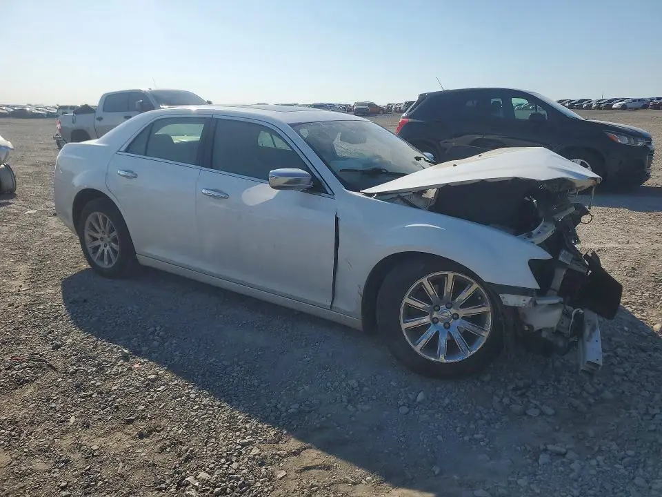2012 CHRYSLER 300 LIMITED  