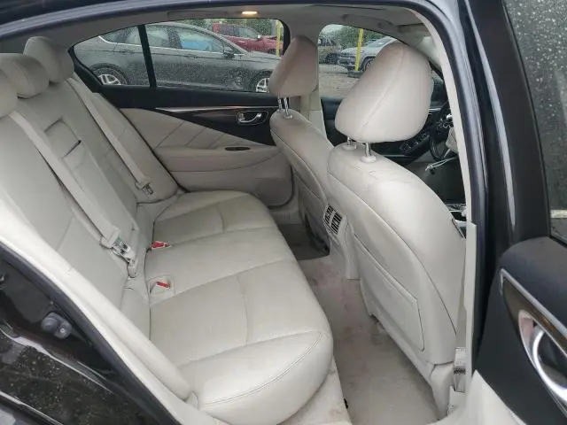 2015 INFINITI Q50 BASE  
