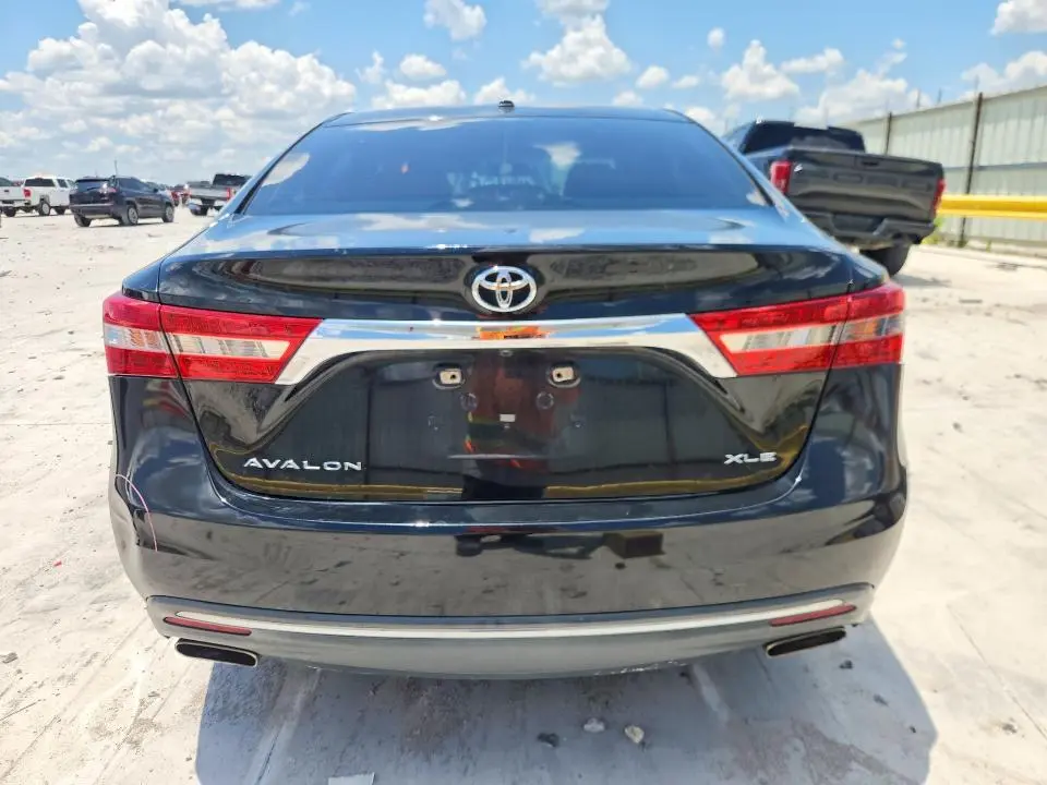 2016 TOYOTA AVALON XLE  