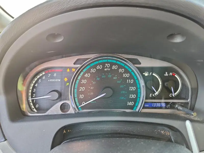 2014 TOYOTA VENZA LE  