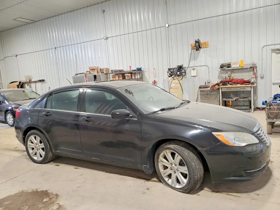 2011 CHRYSLER 200 TOURING  
