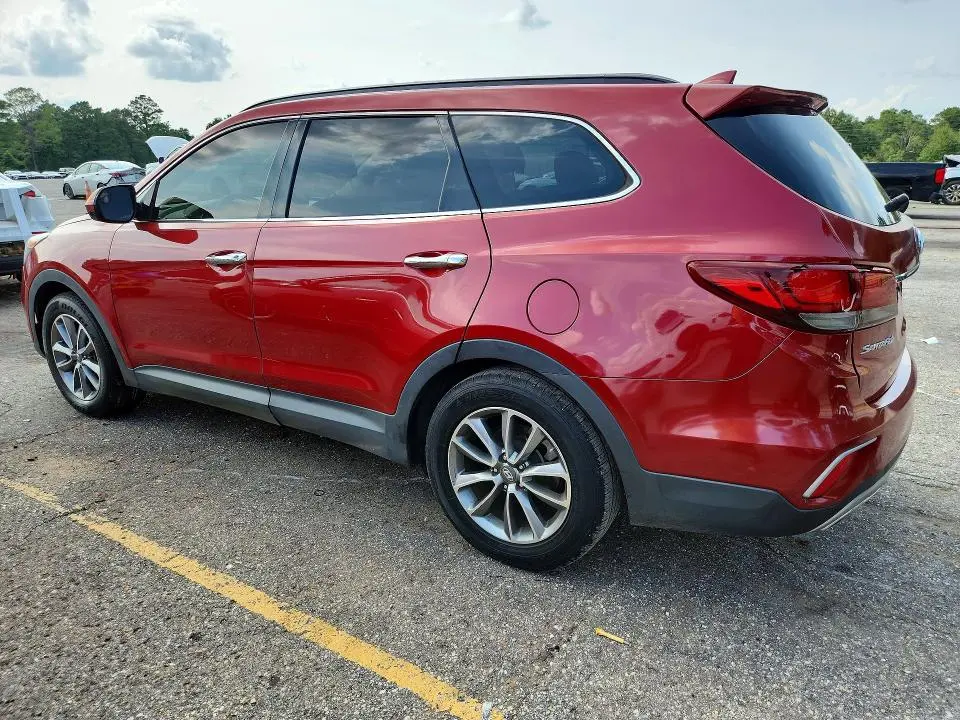 2017 HYUNDAI SANTA FE SE  