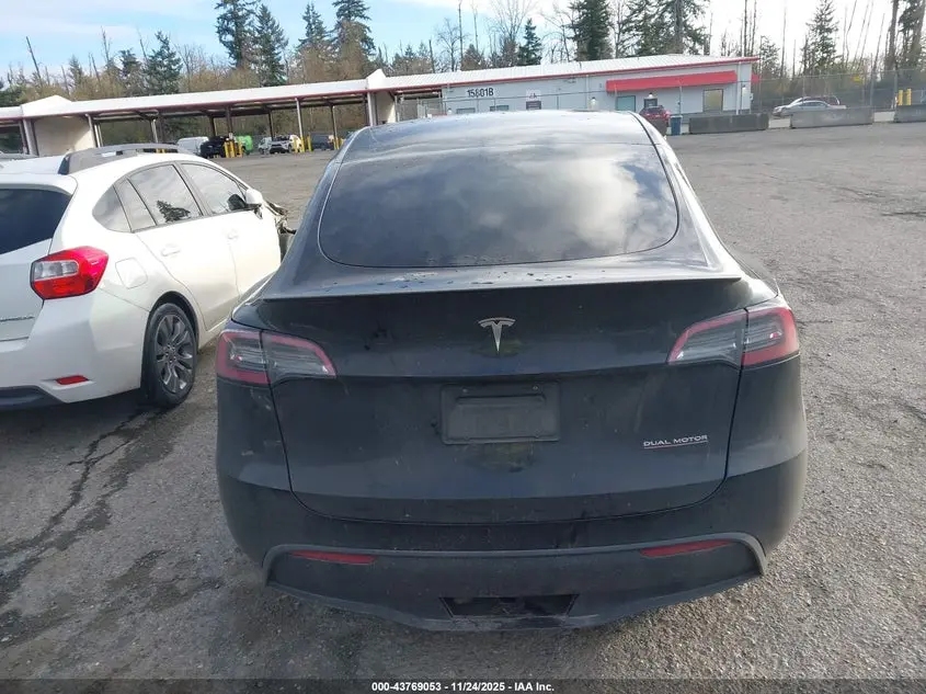 2024 TESLA MODEL Y PERFORMANCE DUAL MOTOR ALL-WHEEL DRIVE