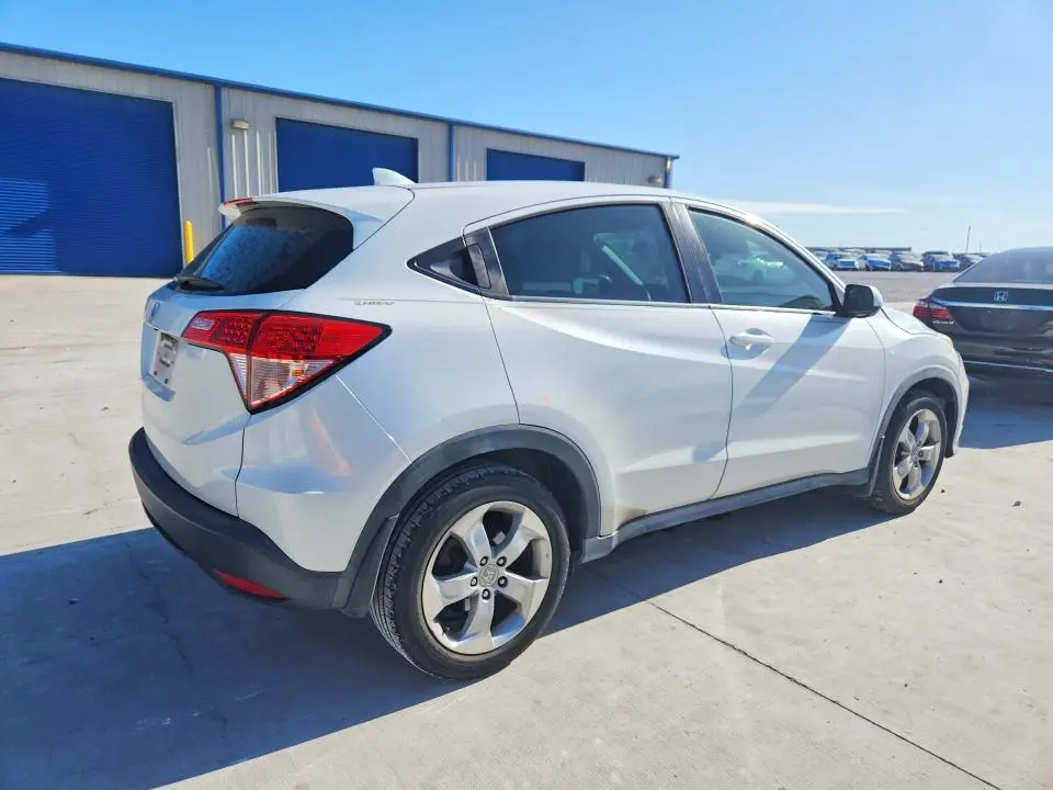 2016 HONDA HR-V LX  