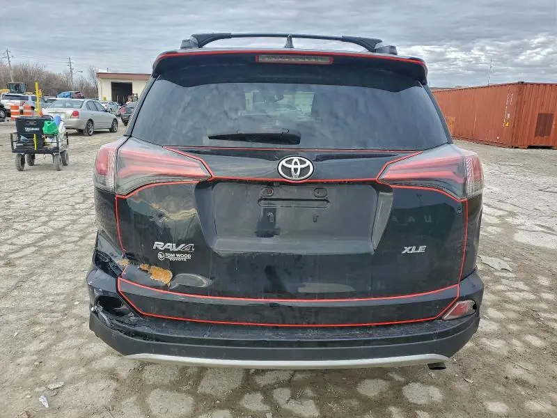 2016 TOYOTA RAV4 XLE  