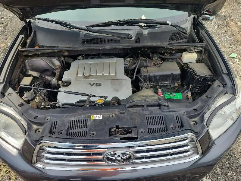 2010 TOYOTA HIGHLANDER LIMITED  